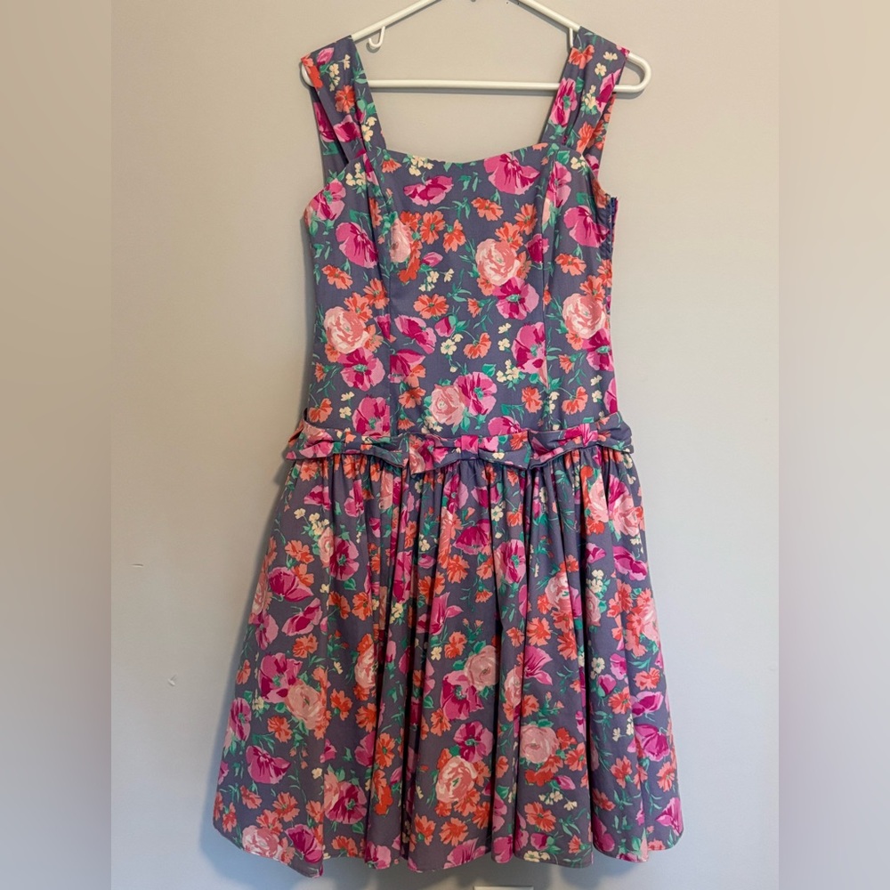 Vintage Laura Ashley Floral Mini Dress Size 12 Sweetheart Cottagecore 80’s Bow